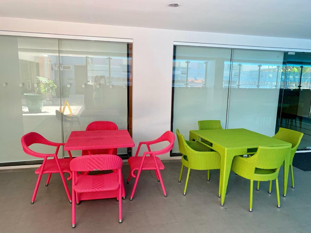 Chillax Studio 101 Newport Boulevard 마닐라 외부 사진